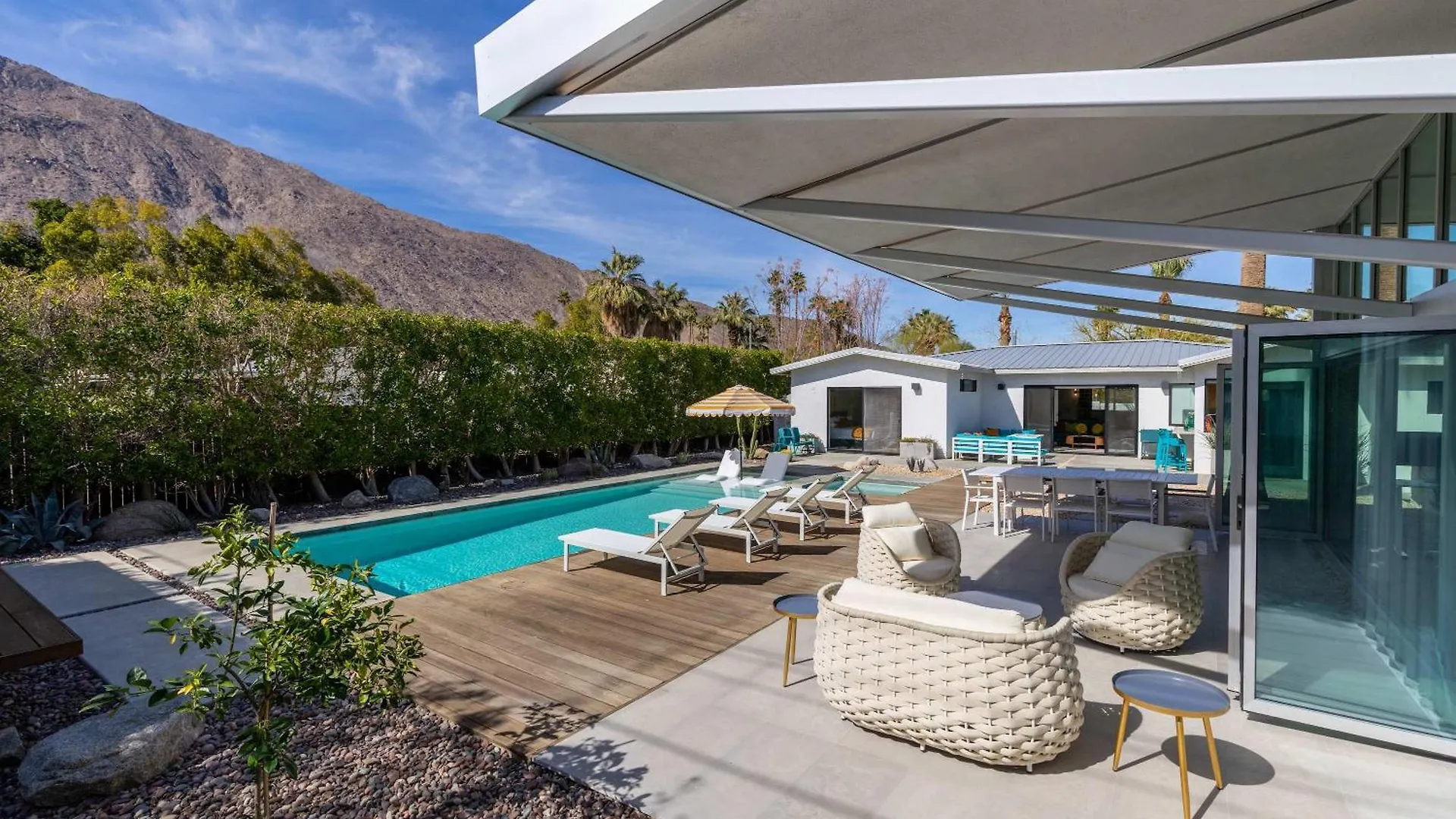 Luxury 4-Bedroom Home With Pool Spa & Stunning Mountain Views Palm Springs 0*,  Verenigde Staten
