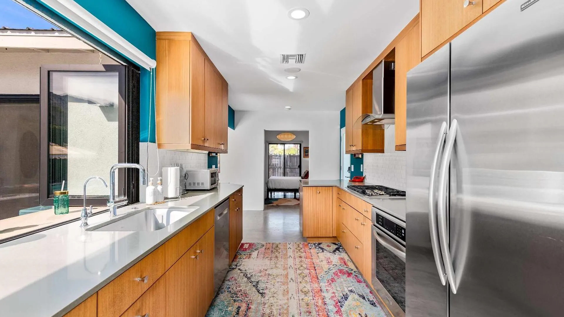 Luxury 4-Bedroom Home With Pool Spa & Stunning Mountain Views Palm Springs
